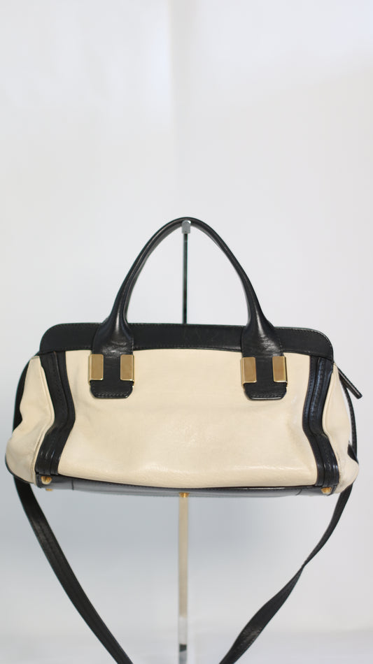 Chloé Handbag - Shoulder strap, soft leather and gold fittings